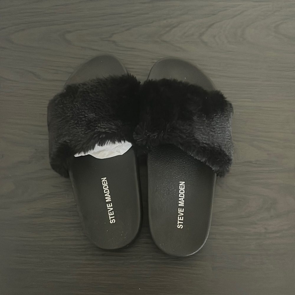 Steve Madden Faux Fur Slides